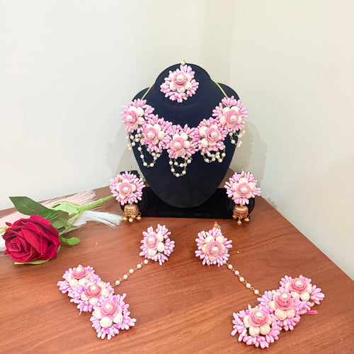 Pink & White Floral Haldi Bridal Jewellery Set 🌸🤍 | Handmade Flower Jewellery for Bride 👰✨ Shadispecial.com - All Rights Reserved