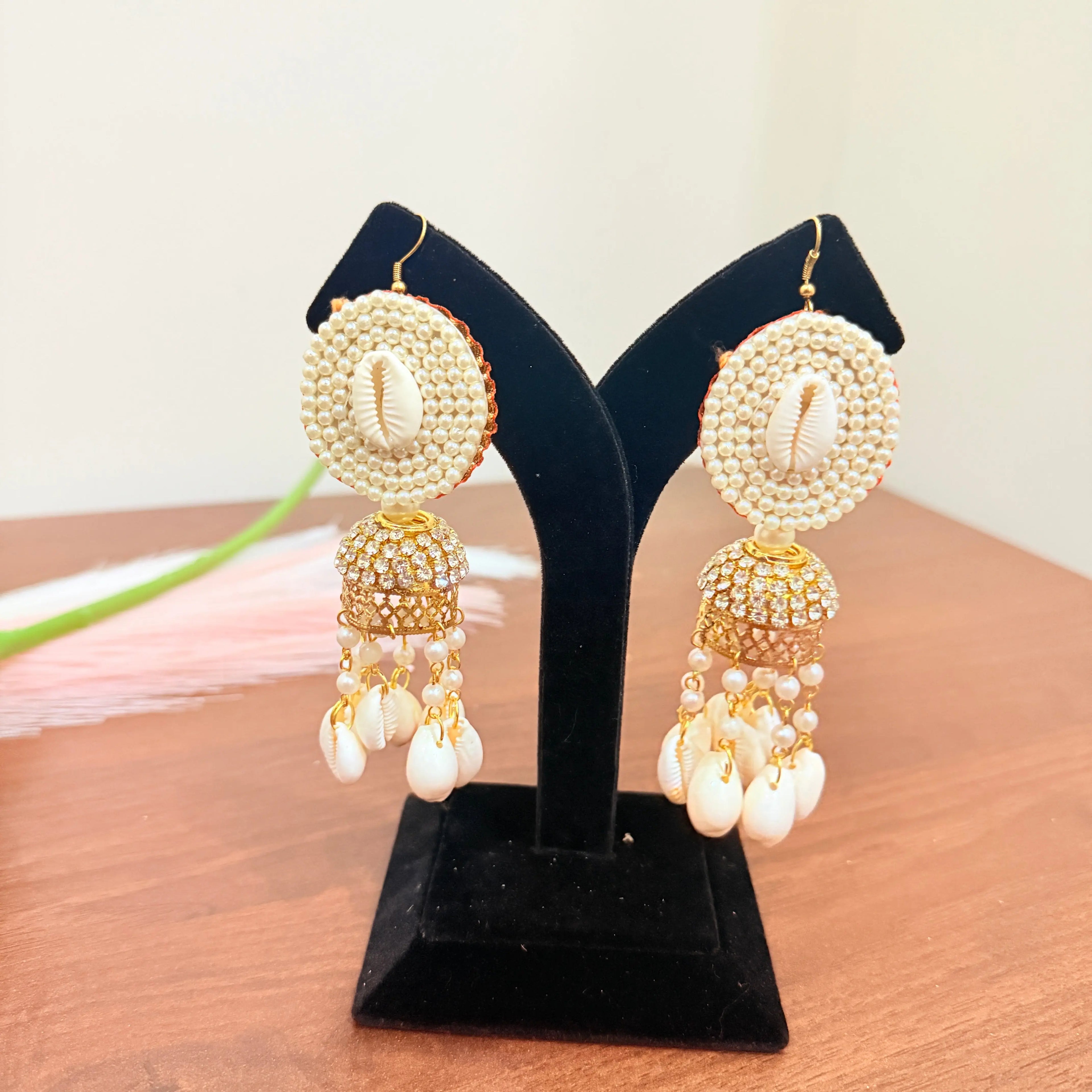 🐚 Handcrafted Cowrie Shell Haldi Jewellery Set | Traditional Bridal Accessories ✨ Shadispecial.com - All Rights Reserved